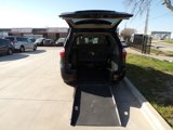 Used 2020 Toyota Sienna L image 2