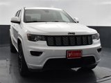 Used 2022 Jeep Grand Cherokee Laredo X image 2