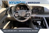 Used 2023 Hyundai Elantra SEL image 5
