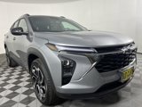 New 2025 Chevrolet Trax RS image 3