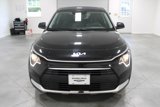 Used 2023 Kia Niro LX image 3