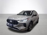 Used 2023 Ford Escape ST-Line image 2