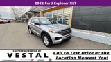 Used 2022 Ford Explorer XLT image 2
