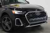 Used 2021 Audi Q5 e Premium Plus w/ Premium Plus Package image 3