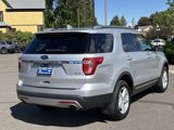 Used 2016 Ford Explorer XLT w/ Equipment Group 202A image 3