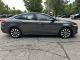 Used 2020 Ford Fusion SE image 4