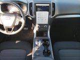 Certified 2023 Ford Edge SE image 2