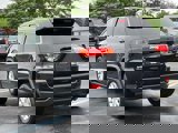 Used 2021 Jeep Grand Cherokee Laredo image 4