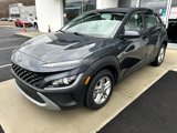 Used 2022 Hyundai Kona SE image 3