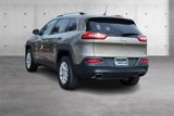 Used 2018 Jeep Cherokee Latitude w/ Cold Weather Group image 6