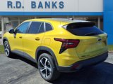 Used 2024 Chevrolet Trax RS w/ Driver Confidence Package image 3