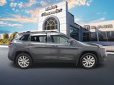 Used 2016 Jeep Cherokee Limited w/ Luxury Group image 2