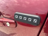 Used 2013 Ford Focus SE w/ SE Winter Pkg image 4