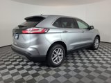 Used 2023 Ford Edge SEL image 3
