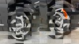 Used 2023 Chrysler Pacifica Limited image 2