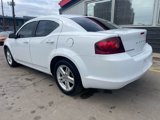 Used 2012 Dodge Avenger SXT image 5