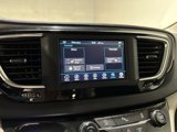 Used 2020 Chrysler Pacifica Touring-L image 5