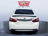 Used 2018 Nissan Altima 2.5 SR w/ SR Midnight Edition image 4