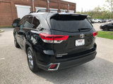 Used 2018 Toyota Highlander Limited Platinum image 6