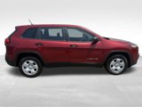 Used 2014 Jeep Cherokee Sport w/ Cold Weather Group image 5