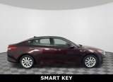 Used 2016 Kia Optima EX w/ Premium Package image 2