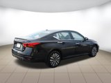 Used 2023 Nissan Altima 2.5 SV w/ SV Premium Package image 6