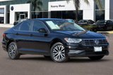 Used 2019 Volkswagen Jetta SE image 2
