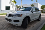 Used 2014 Volkswagen Touareg TDI image 2