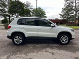 Used 2017 Volkswagen Tiguan S image 6