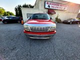 Used 2000 Chevrolet Silverado 1500 2WD Regular Cab w/ Exterior Appearance Pkg image 2