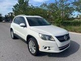 Used 2011 Volkswagen Tiguan S image 2