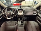 Used 2017 Chevrolet Equinox LT w/ Convenience Package image 2