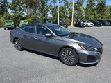 Used 2023 Nissan Altima 2.5 SV image 2