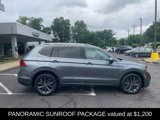 Used 2022 Volkswagen Tiguan SE w/ Panoramic Sunroof Package image 3