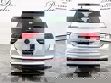Used 2022 Volkswagen Tiguan SE R-Line image 5
