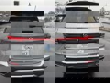 New 2025 Volkswagen Taos SE image 5
