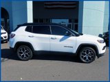 New 2025 Jeep Compass Limited w/ Sun and Sound Group image 3