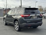 Used 2021 Chevrolet Traverse LT w/ LT Premium Package image 4