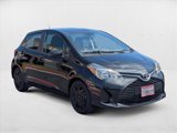 Used 2017 Toyota Yaris L image 3