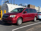 Used 2014 Chrysler Town & Country Touring image 6