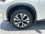 Used 2023 Nissan Rogue SV image 4
