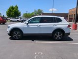Used 2019 Volkswagen Tiguan SEL image 2