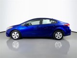Used 2017 Kia Forte LX w/ LX Popular Package image 4