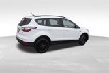 Used 2018 Ford Escape SE w/ Ford Safe & Smart Package image 5