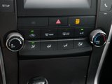 Used 2017 Toyota Camry SE image 4