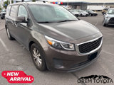 Used 2017 Kia Sedona LX image 6