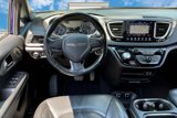 Certified 2020 Chrysler Pacifica Touring-L w/ Advanced Safetytec Group image 5