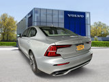 Certified 2022 Volvo S60 B5 Momentum w/ Premium Package image 5