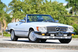 Used 1988 Mercedes-Benz 560 SL image 3
