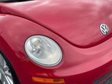 Used 2010 Volkswagen Beetle Convertible image 3